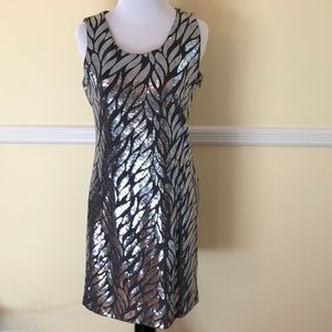 Freeway sequin gray dress. Large